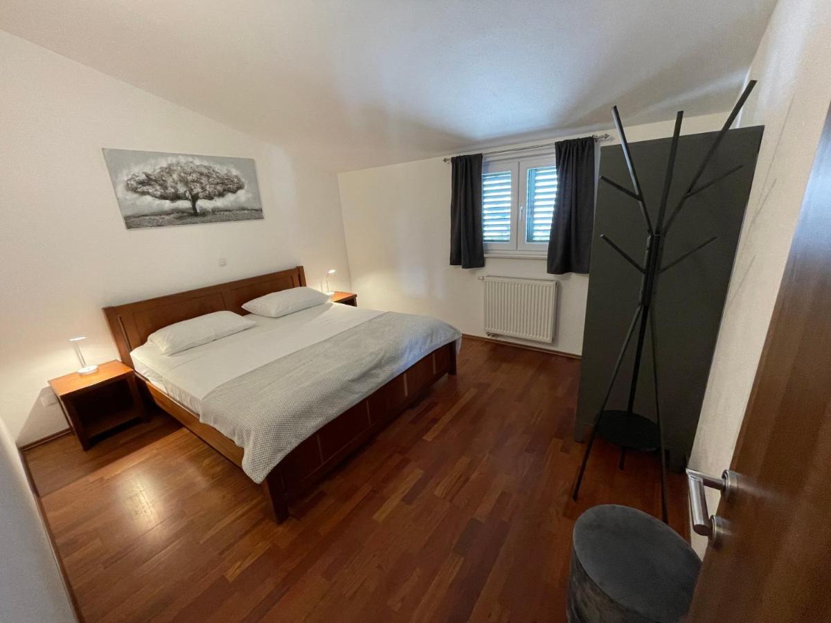 Apartment Cavar Trogir
