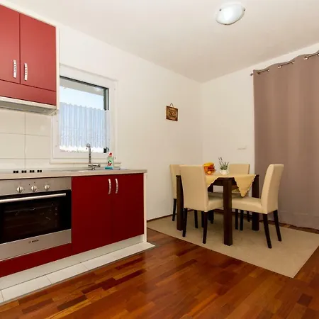 Apartments Cavar Trogir Exterior photo